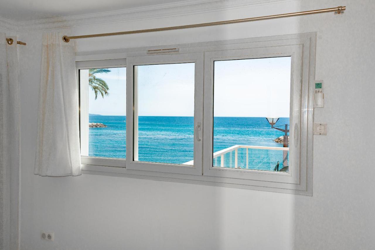 Hotel Et Appartements Reine D'Azur Roquebrune-Cap-Martin Bagian luar foto