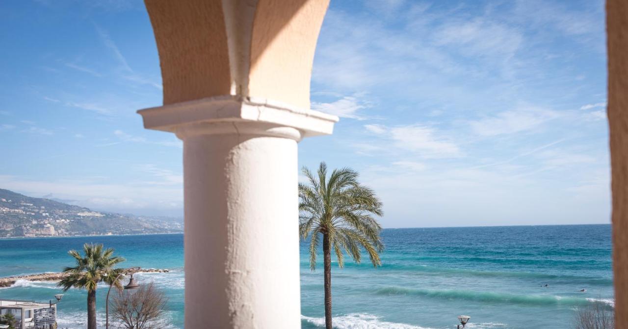 Hotel Et Appartements Reine D'Azur Roquebrune-Cap-Martin Bagian luar foto